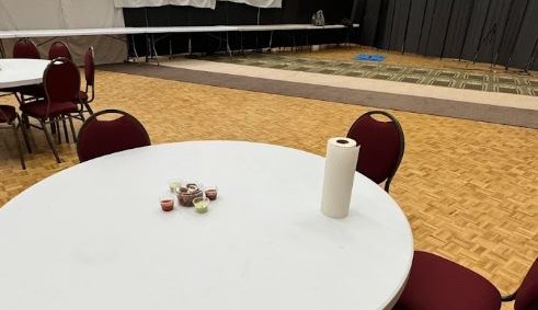 🍽 Build Community Gatherings